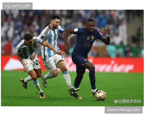 重庆足球队进攻革新之路:战术创新与球员配合的完美结合