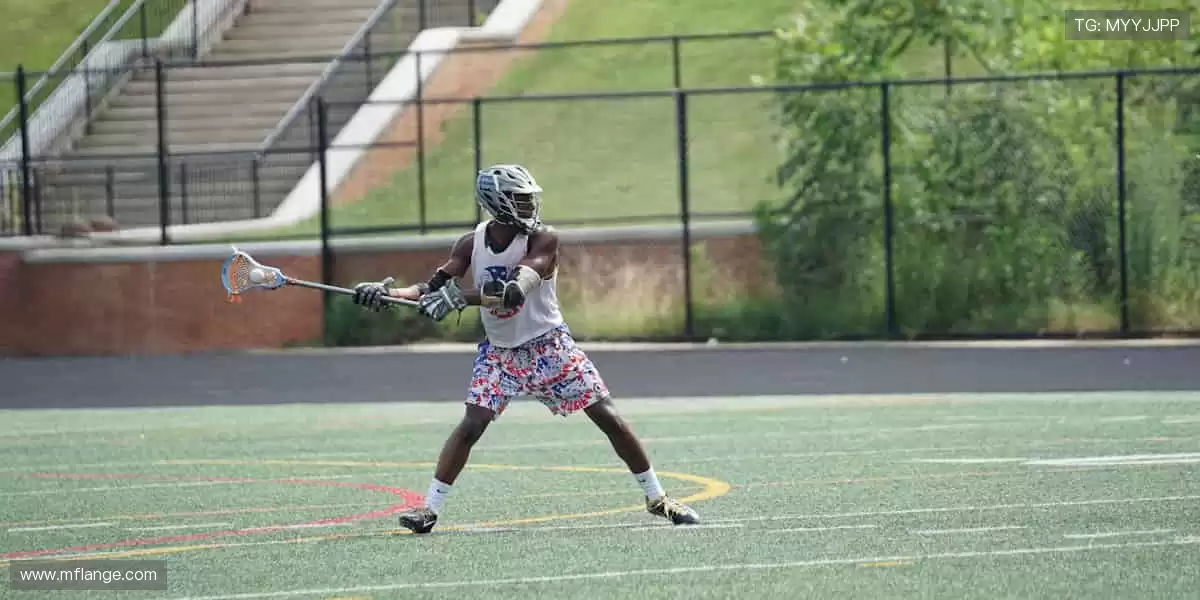 📱 边看边聊，弹幕刷屏，互动赢好礼！